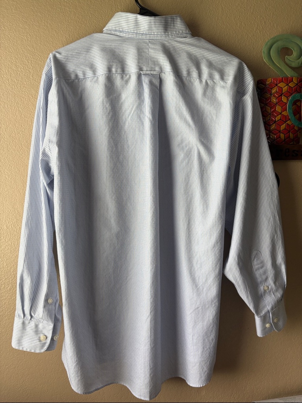 Kirkland Signature Light Blue and White Pinstripe Button-Down Shirt - Picture 5 of 5